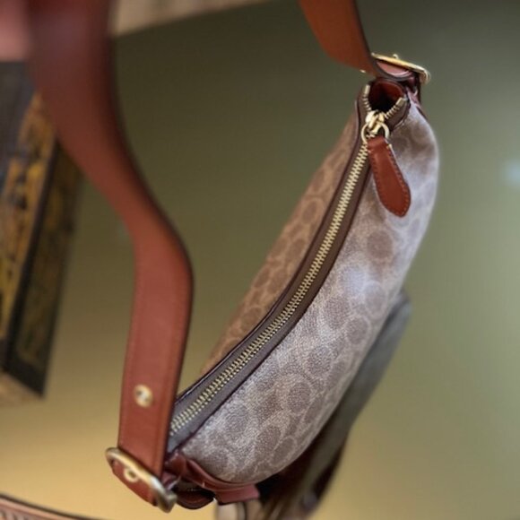 Coach Luna Handbag - Picture 6 of 13